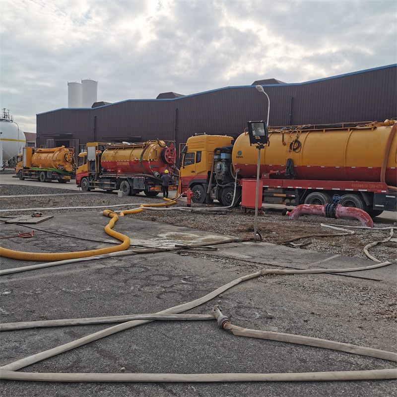 彭水污水池清理